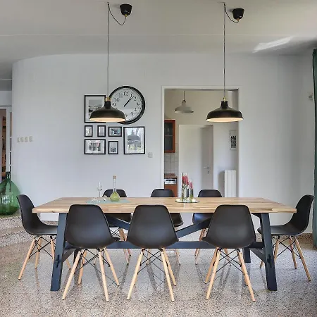 Vila In With Private Pool Medulin